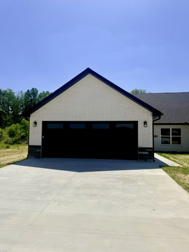 125 Beechwood Lane
