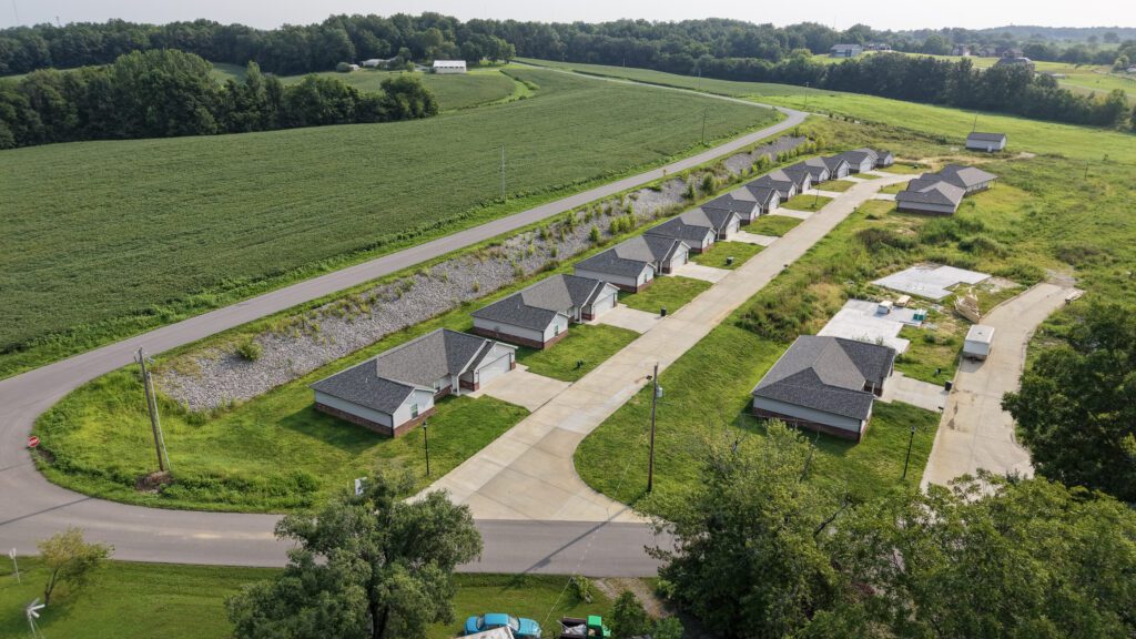 249 Oak Grove Circle Cape Girardeau, MO